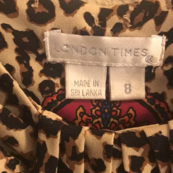 ❤️ Lovely ladies sleeveless dress by London times, size 8. Like new condition - Picture 8 of 10